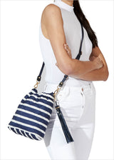 ショルダーポーチ